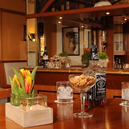 奥伯豪森住宿酒店 酒店