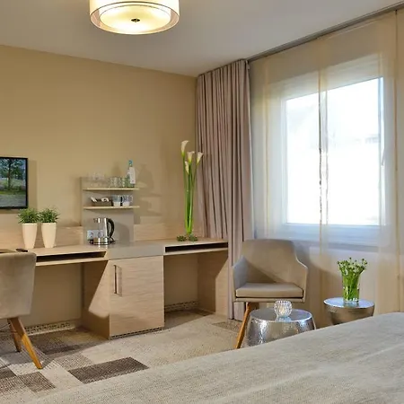 Residenz Hotel 3*